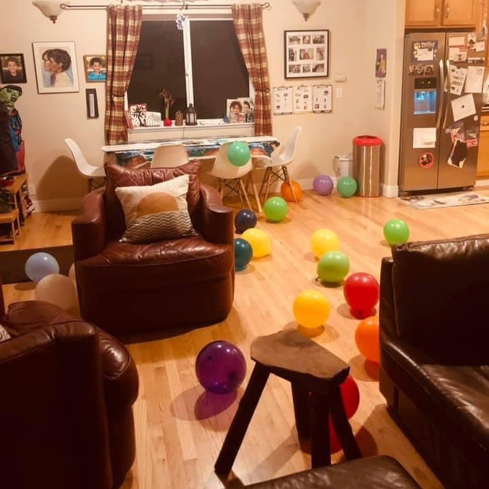 Getting the house ready to celebrate my amazing son Elijah. This boy brings insane amounts of enjoy into my life.